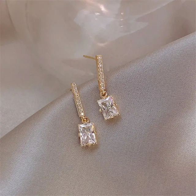 2021 New Arrival Crystal Trendy Women Dangle Earrings Simple Fashion Elegant Pearl Earring Female Rhinestone Temperament Jewelry