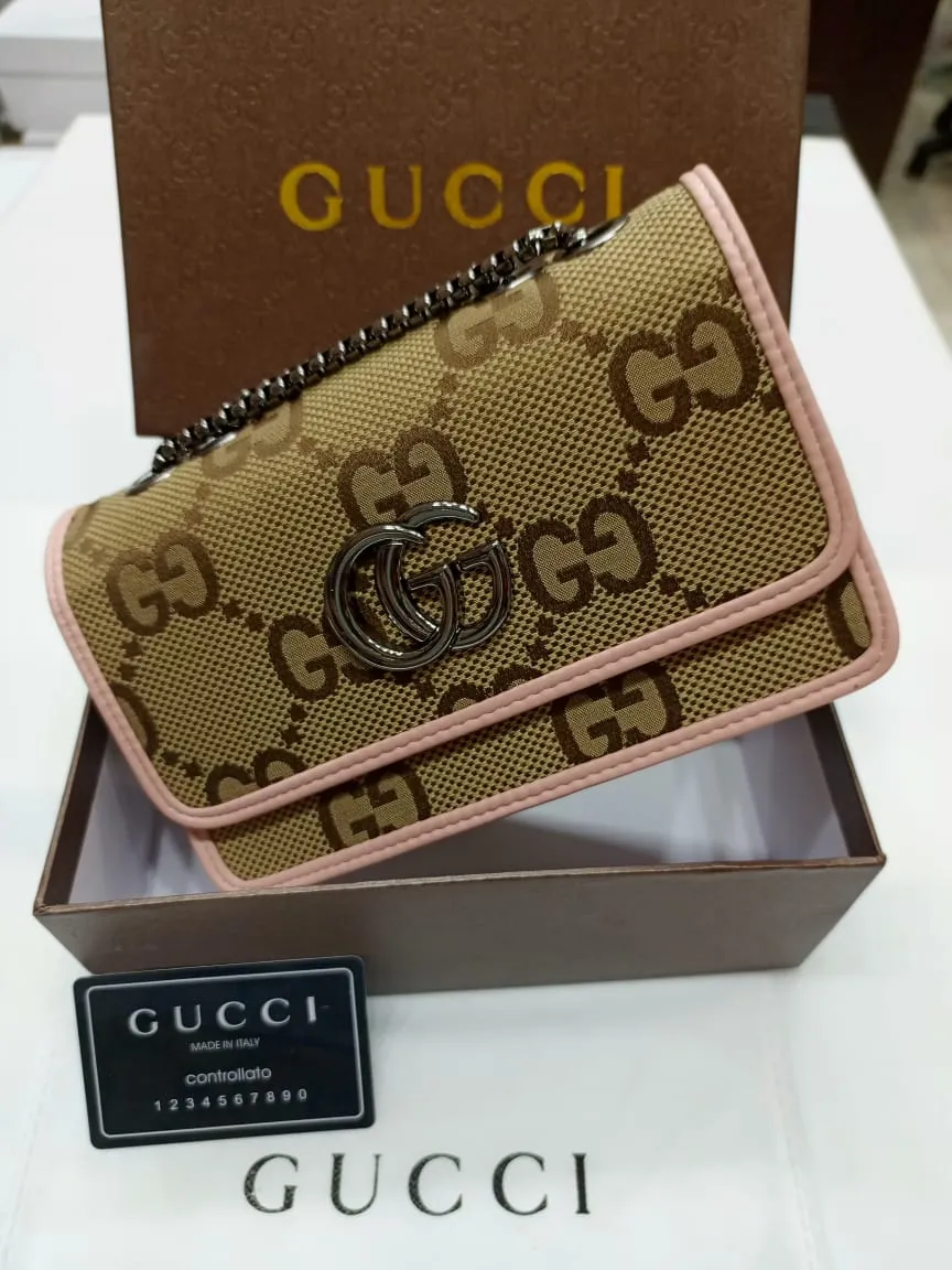 GUCCI Women's Bag (Pink)