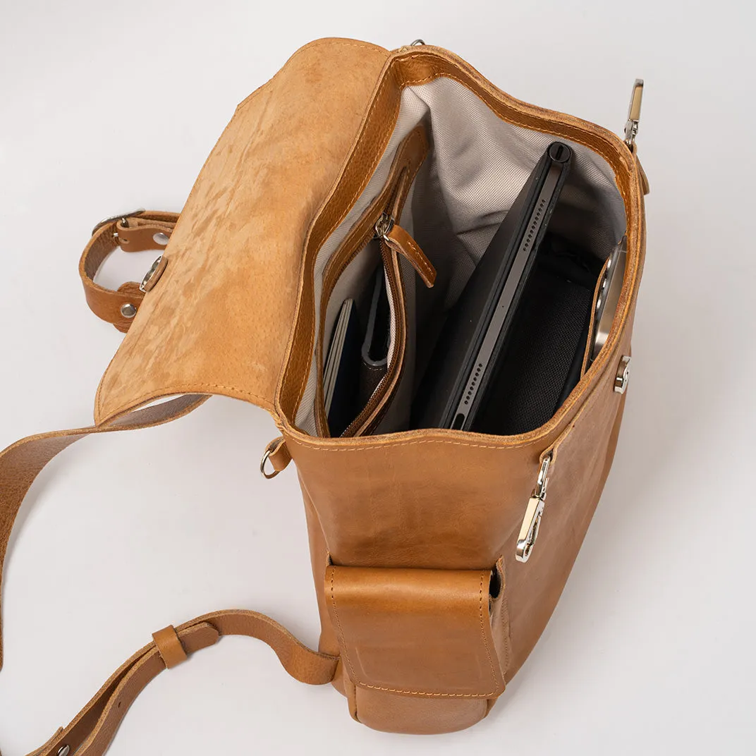 Leather backpack - Chatelet (Camel)