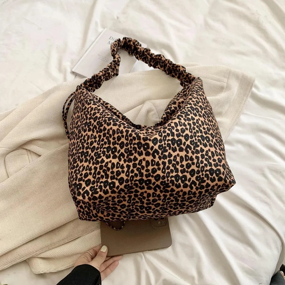 Leopard Large Shoulder Bags Soft Canvas Fabric Zip Women's Shrink Ruffle Handle