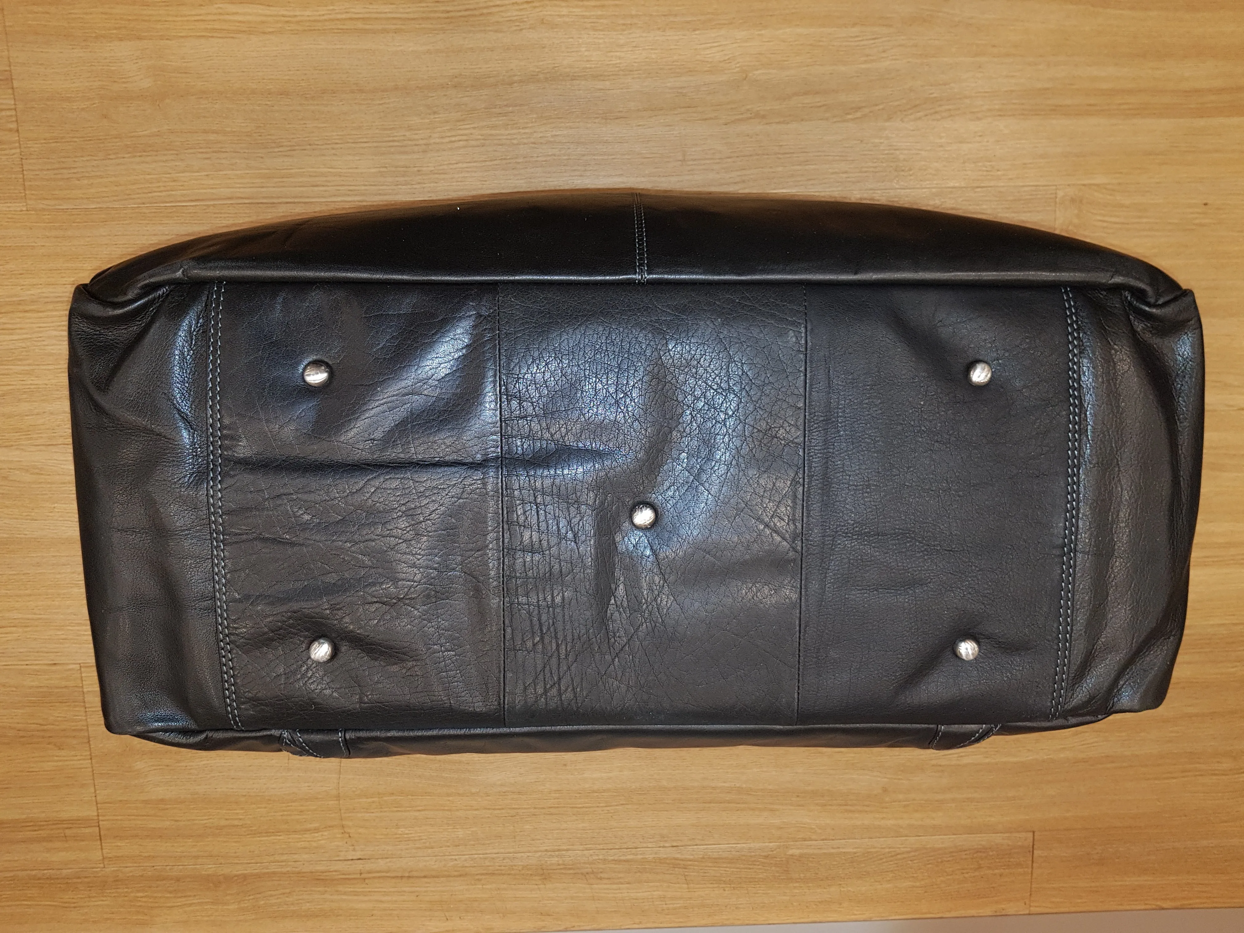 Rugged Hide - Travel Bag Leather Overnight Bag